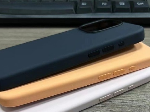 雨湖苹果14维修站分享iPhone14手机壳能直接给iPhone15用吗?